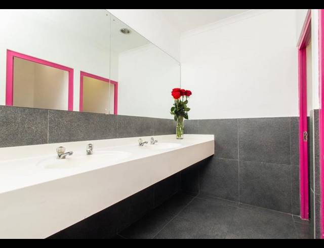 BUSINESS FOR SALE IN MILNERTON CENTRAL